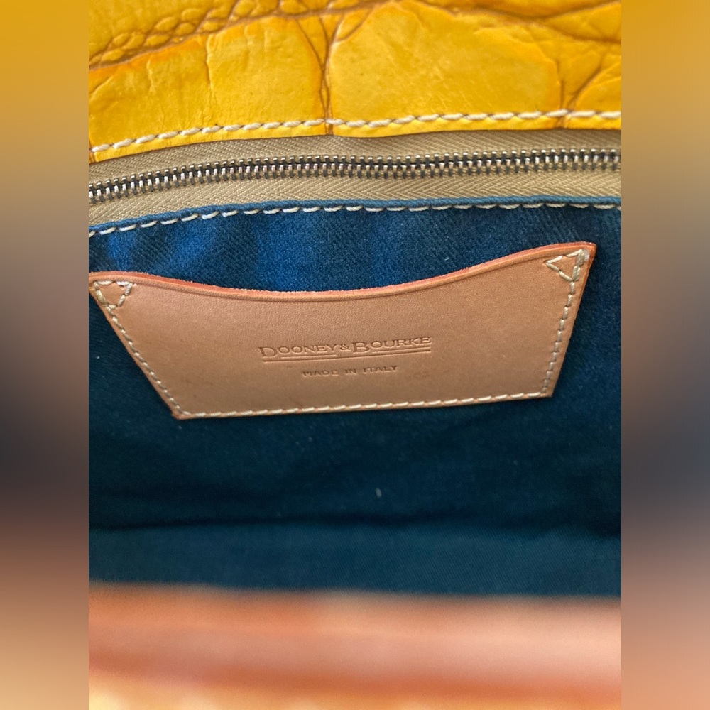 Dooney & Bourke Croc Embossed Alto Leather Shoulder Bag -MADE IN ITALY - Picture 15 of 16